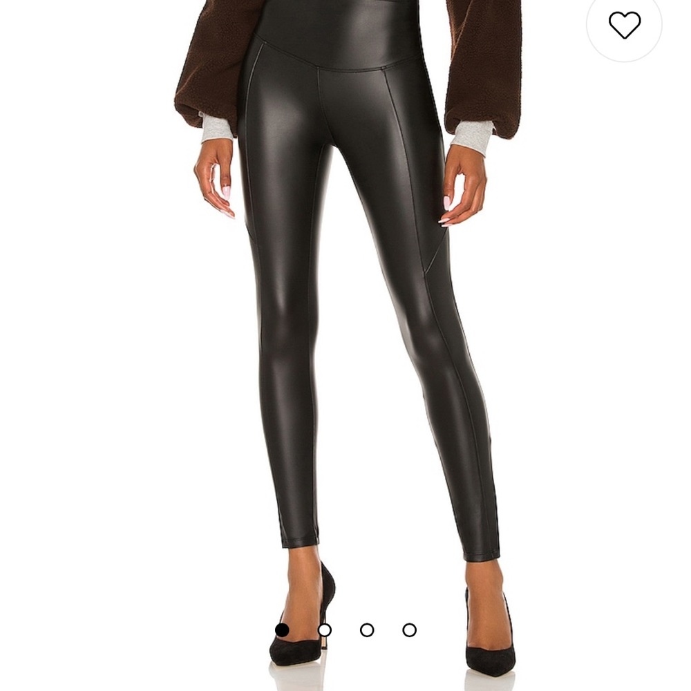 Yummie Faux Leather Leggings w/ Front and Back Seams, black, size Medium